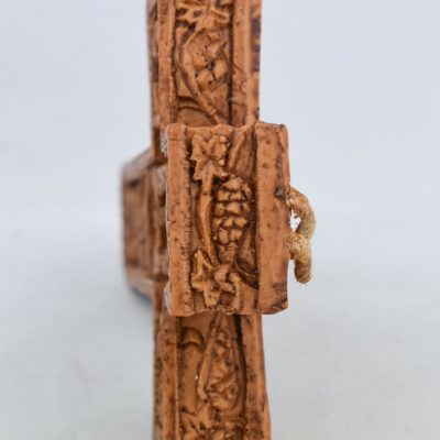 Alternative view of Σταυρός με παραστάσεις (με Άμπελο)